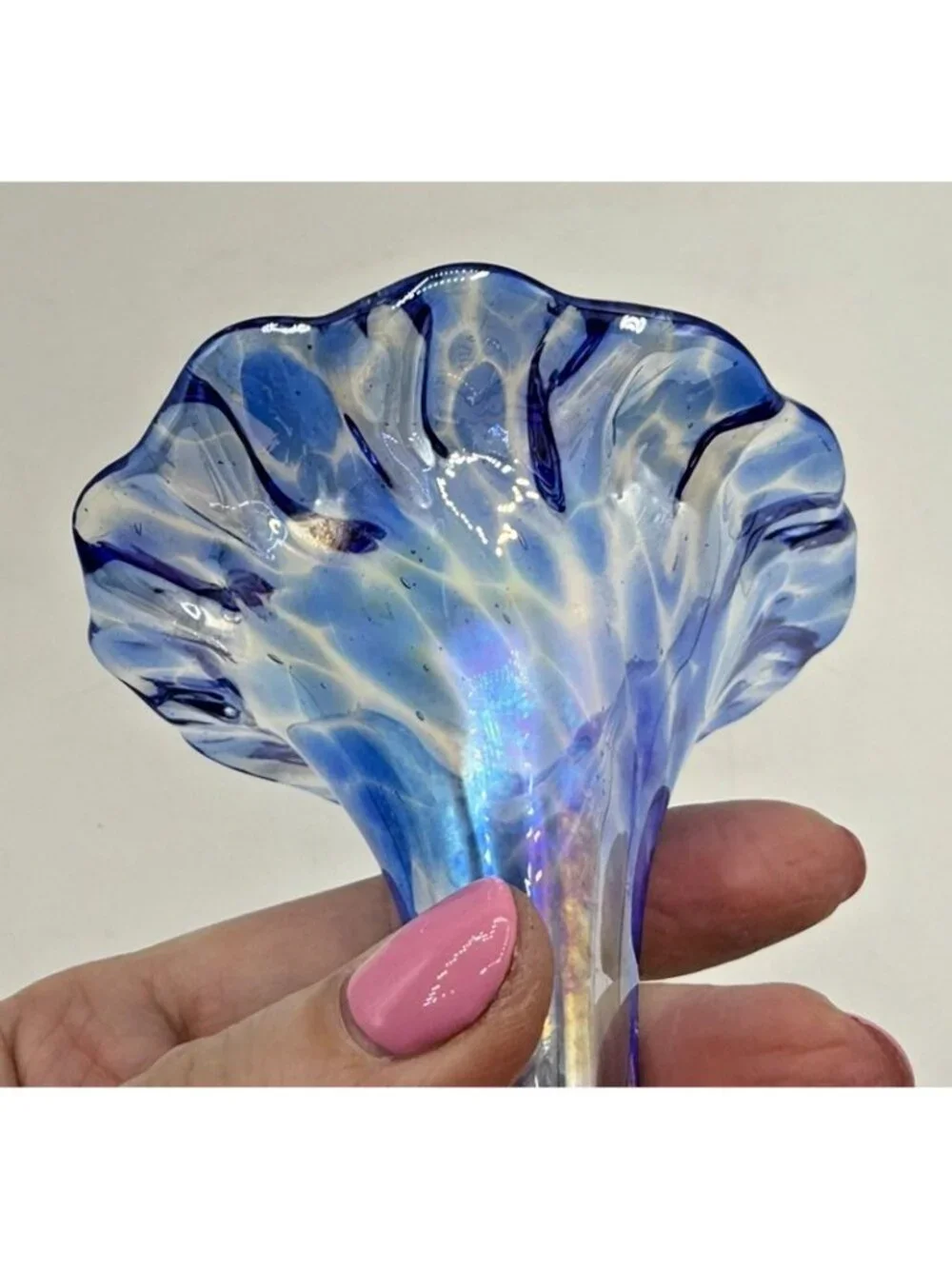 Unbranded art glass